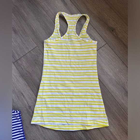 Lululemon striped racer - Picture 2 of 2